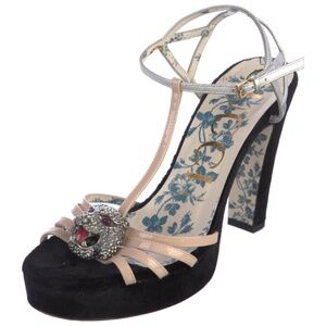 GUCCI  Tiger Crystal  Head Accent  leather/ Velvet T-Strap Sandals   US7.5